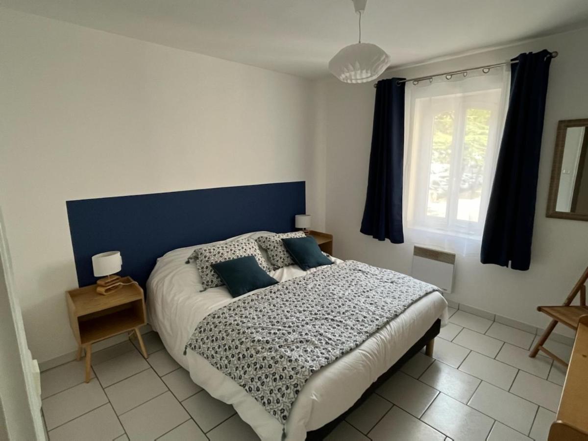 Bel Appartement 2 Chambres Au Coeur Du Village Eyragues Exteriér fotografie